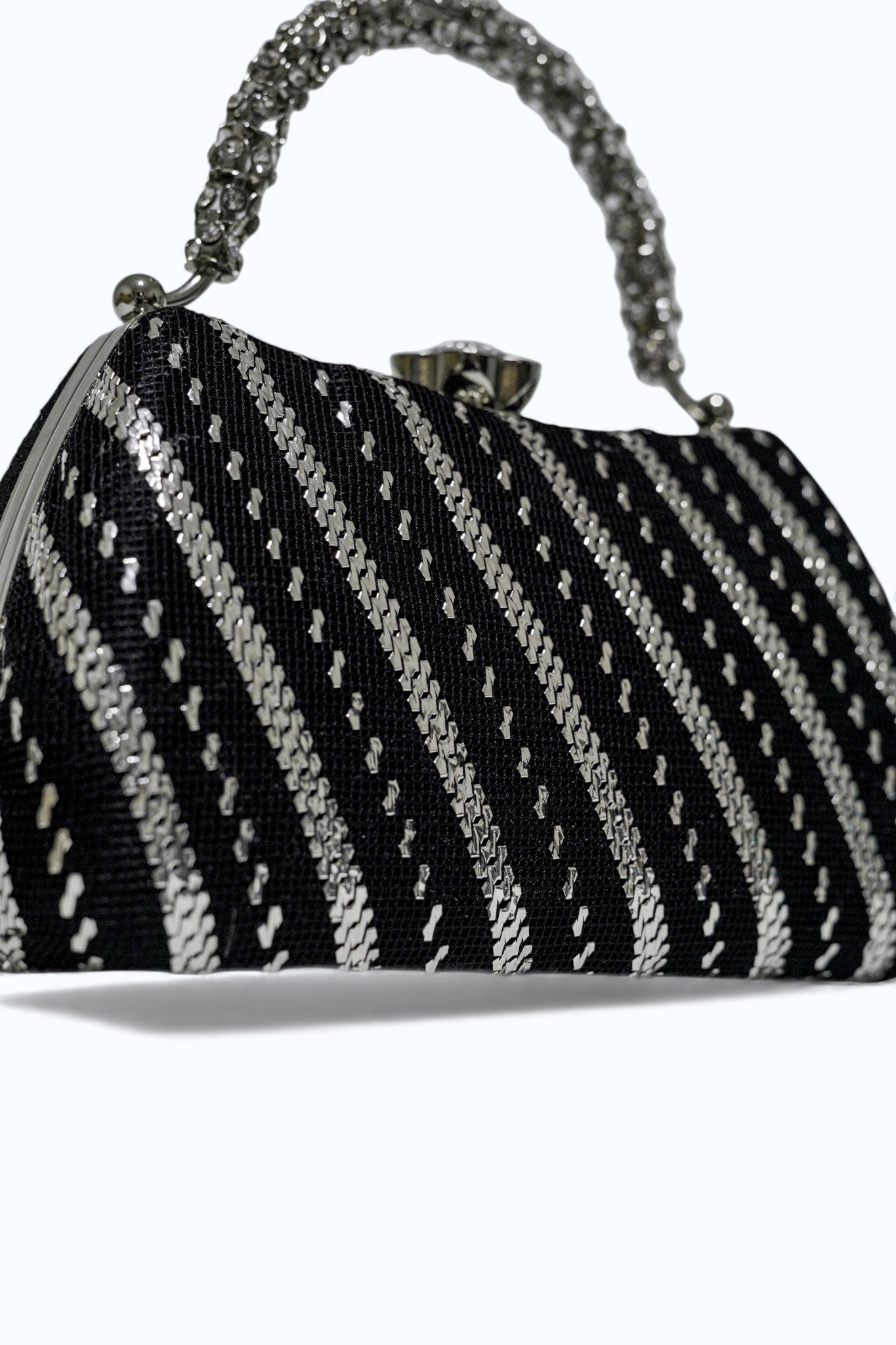 Gümüş Ark: El İşlemesi Geometrik Abiye Çanta - Lüks Clutch